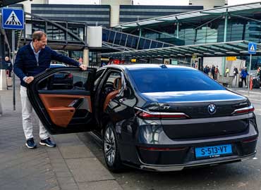 Business service taxi